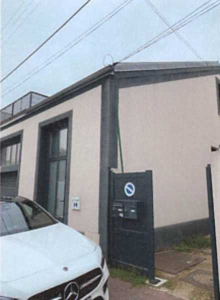 </a>