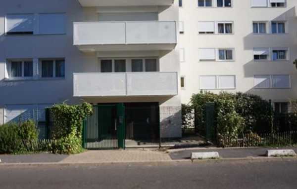 </a>
