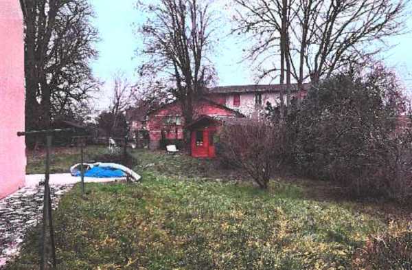 </a>