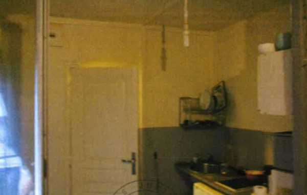 </a>