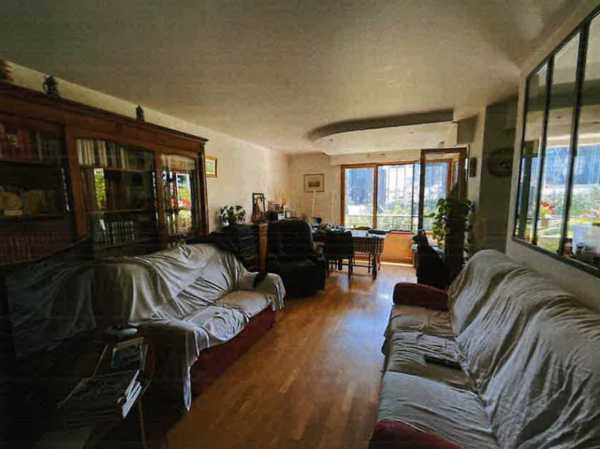 </a>