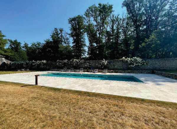 </a>