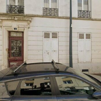 UN APPARTEMENT ET UNE CAVE
