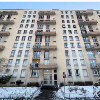 UN APPARTEMENT DE 52,73 M²